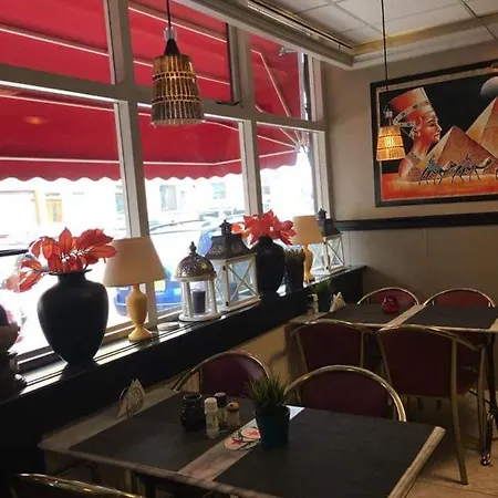 Tamar * 滨海卡特韦克